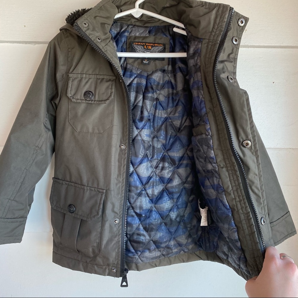 Boys Winter Coat - Picture 3 of 5